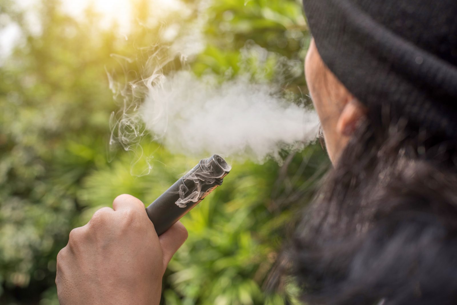 close-up-man-vaping-electronic-cigarette